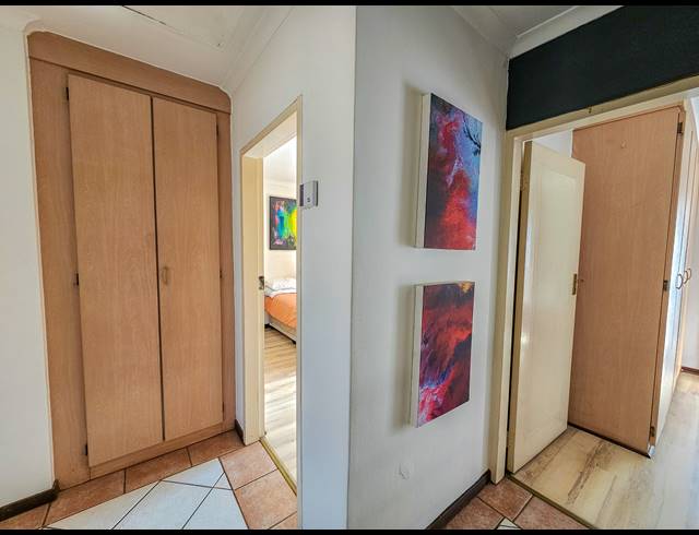 3 BEDROOM DUPLEX FOR SALE IN DIE HOEWES